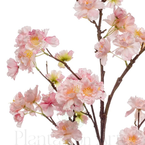 Detalle de Rama de FLOR DE CEREZO ROSA SUAVE artificial de altísimo realismo y color vivo. Preciosa rama muy decorativa para ambientes orientales